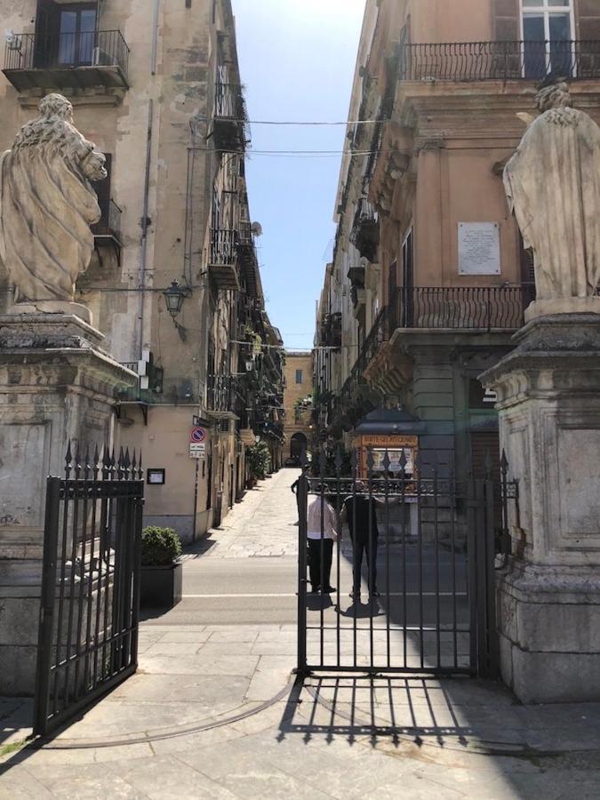 Appartamento Casa di fronte la Cattedrale Palermo Esterno foto