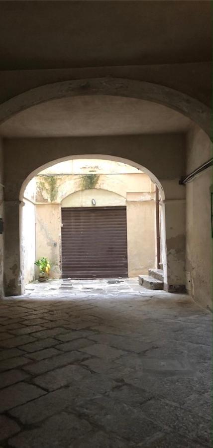 Appartamento Casa di fronte la Cattedrale Palermo Esterno foto